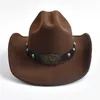 Breda brimhattar hink hattar nya vintage western cowboy hatt för herrkvinnor rulla grim lady cowgirl jazzhatt med läder cloche kyrka sombrero hombre kepsar y240425