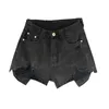 Shorts pour femmes rétro Ripped Black Denim Shorts Womens Nouveaux bords bruts pantalons chauds shorts jean shorts y240425