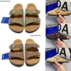 Hombres Mujeres Senanes Buckle Diseñador Sandalias Sandalias de tapa de placa suave Leatón Taupe Blanco Mink Tomillo Mierda Moda de moda zapatillas de zapatillas al aire libre