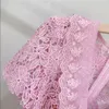 2024 Frühlings-/Sommer -Schwerindustrie Damen süße neue S -Elf -Portal Alter reduzieren Lappel Süße rosa Taille Spitzenkleid mit mittlerem Länge Kleid