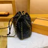 10a modedesigners väska 6- läder kvinnors väska lyx mini svart väska handväska bokstav 22 cm kvalitet quiltad handväska väska hink axel g hqsg