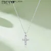 Hänghalsband tbcyD d Färgglada Mosonite Cross Pendant for Women 18K White Gold Plated S925 Pure Silver Necklace Chain Wedding Utsökta smycken Q240426