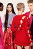 カジュアルドレス2024夏の女性赤色の色長袖ボウホロー包帯ミニボディコンドレスファッション気質イブニングパーティードレス
