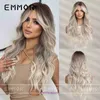 Nieuwe Big Wave Wig Wigs achthoekige pony Black Gradient Gray Long Curly Hair Synthetische vezels Volledige hoofdbedekking