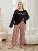 Kvinnors sömnkläder plus storlek Kvinnor Pyjama Set Letter Long Slve Top i full längd Leopars byxor 2 stycken slpwear o nack kvinnlig nattkläder hemkläder y240426