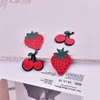 Charmes 6pcs mix style fraise fruit fruit acrylique pendentif pour bracelet d'oreille bricolage bijoux de fabrication de bijoux