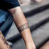 Tatuagem Transferência de braçadeira Combinação de tatuagem temporária adesiva dura 1-2 semanas à prova d'água e anti-atrito 240426