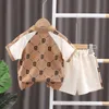 Kleidungssets Baby Boy Summer Simple Clothes Set Childrens Modebriefpolo Shirt + Denim Shorts 2-teilige Anzüge 0-5 Jahre alt
