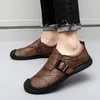 Casual schoenen comfortabele lederen retro mannen glijden loafers hoogwaardige flats mocassins plus maat