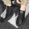 Casual Shoes High Quality Brand Men's äkta läder tjocka solade anti-skidor Oxford Shoe Fashion Sneakers