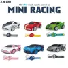 Voiture électrique / rc 2,4g pour enfants mini montre à distance