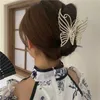 Klemmen voortreffelijke strass Butterfly Hair Claw -clips voor vrouwen Elegant Pearl Hair Crab Barret Hoofddeksels Haarclip paardenstaartclip Y240425