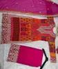 Etniska kläder salwar kameez sätter rund hals långa ärmar klänning byxor dupatta handgjorda broderier tredelar