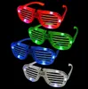 Nya LED -ljusglasögon blinkande fönsterluckor Form Glasögon LED Flash Glasögon Solglasögon Dances Party Supplies Festival Decoration2038666