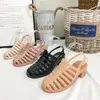 Zomer dames kristallen jelly sandalen vrouwelijk plastic gladiator sandalen met hoge hakken mode strandschoenen uitgehold pompen 240415