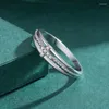 Clusterringe 925 Sterling Silber Zirkon Cross Ring für Frau Mädchen Einfache Hollow -out Geometrische Design Schmuckparty Geschenkvertastung