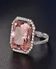 Anello di diamante quadrato femminile vintage Luxury 18K Rose Gold Princess Peridot Anello di gemma di gemma Ring di fidanzamento per donne gioielli Y1907471337