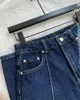 Jeans femminile autunno e inverno della tecnologia di cucitura medio in rilievo in rilievo in rilievo con divo