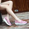 Chaussures décontractées xihaha Summer Fashion Fashion Femme épaisse en mailles respirantes Femme non glissée Sports Rocker Ladies Sneakers Girls Walking Shake