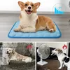 Tapa de resfriamento de animal de estimação de verão Cobertor de gelo respirável para cães gatos animais de estimação dormem cama lavável almofadas de seda de gelo lavável Acessórios para animais de estimação 240425