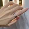 Pierścienie klastra 925 Silver Rainbow Kobiet kolorowy rzędowy pierścionek z diamentem Kobieta błyszcząca 5a cyrkon Zaawansowany projekt luksusowy biżuteria dziewczyna upominkowa bankiet