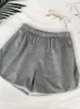 Kvinnors shorts kvinnor randiga sportshorts enkla lösa shorts kvinnors avslappnade viktminskning shorts hög midja monokrom sommar model2404