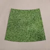 Jupes astroturf luxuriante Turf Grass Athletic Field Texture Mini jupe élégante pour la tenue de club de nuit féminine pour femmes