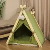 Porteurs de chats caisses maisons de la maison pour animaux de compagnie maison en bois massif chienne lit de chats lits intérieurs et tente extérieure avec tapis portable un tissu imperméable détachable 240426