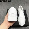 Casual Shoes Round Toe Men Lace Up Famous Skate Flats Cowhide Sneakers Athletic Sport Plus Size 45 Rubber Sole Trainers äkta läder