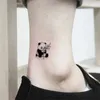 Tattoo -overdracht 1 stks kleine panda waterdichte tijdelijke tatoeages zwarte slang kat vos tattoo stickers body art nep taty schattige tatoeages voor mannen vrouwen 240427