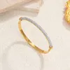 Bracelet de zircone cubique de mode Bangle pour femmes en acier inoxydable plaqué classiques Bangles de bijoux pour la Saint-Valentin pour la Saint-Valentin