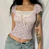 Femmes en dentelle sucrée T-shirt frouvaillé Cold carré Colde à manches courtes Slim-Fit Top Y2K Fairy Fairy Grunge Tees Streetwear 240416