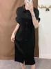 Robes de fête Linda della créatrice de mode d'été noir Vintage plissé robe revers féminine poitrine haute fente lâche décontractée longue