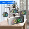 Horloges de table de bureau Miroir coloré numérique ALARME DATE 2 MODE Affichage Mode nocturne Snifooze 12 / 24h Double sortie USB Port Corloge de LED électronique