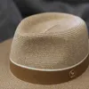 Szerokie czapki z czapki wiadra nowo zaprojektowana naturalna Panama Soft Show Hat Hat Summer Women/Mens Wide Brim Beach Sun C UV Protection Fedora Birthay Prezent J240425