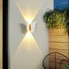 Lampa ścienna LED Wodoodporna lekka lekka motyl w górę i w dół świecące korytarz