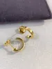 Brincos de amor de ouro fino para mulheres sem brincos de moda de diamante Top-Gold Brincos clássicos de 18k com manchas em Vi festas com simplicidade geométrica de caixa