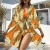 Szorty stroju kąpielowego dla kobiet 2024 Kobiety Summer Three Bikini Digital Colorful Print Play Cover Swim