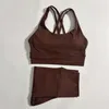 4CER FEMMES DES CHEMINES DE COULEUR SOLIDE Gym de gym yoga Set Exercice de la jambe serrée Fitness Cross Bra Top 2 pièces de vêtements de sport doux