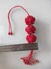 Dekoracyjne figurki chińskie rzemieślnicze ręczne ręczne roboty na drutach wysokiej klasy czerwony kwiat lotosu feniks feniks z frędzle wisiorek wiszący specjalny prezent