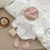 Rompers Spring baby neonato vestiti per bambini ragazze da un pezzo in pizzo abbigliamento in lino collare h240429