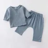 衣類セット2PCS春夏の男の子の服セット0-4Y幼児の子供オーガニックコットン長袖Tシャツ +ルーズパンツの子供の服