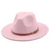 Chapeaux à bord large chapeau seau 56-60 cm White / Blackwide Brim Fedora Femmes Men Imitation Laine Chapeaux de feutre avec chaîne de métal Panama Jazz Chapeau Hat J240425
