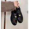 Freizeitschuhe Herbst/Winter Frauen Wildleder Loafer Rundkopf kleine goldene Münze Lazy Großbritannien echte Lederplattform Zapatos Para Mujeres