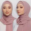 Hijabs Chiffon Hijabs med matchande inre hattar sätter muslimska kvinnor hijab huvudduk Chiffon Scarf Shawl Scarves Underscarf Jersey Hijab D240425