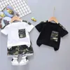 Set di abbigliamento per bambini abiti abiti estivi per ragazzi toni per ragazzi pantaloncini 2 pezzi/set per bambini abbigliamento per neonati 1 2 3 4 anni