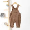 Monos de alambres de pana monos Baby Jumpsuits Pantalones de bolsillo delantero Pantalones de niños 0-3 y ropa para niños H240426