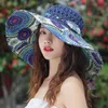 ワイドブリムハットバケツハット2023新しい女性夏のバケツ折り畳みファッション麦わら帽子パナマUV保護サンシェードビーチハット夏の帽子240424