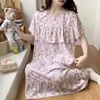 女性用スリープウェアラウンドネックプリントパジャマのための夏の薄い綿シルクナイトガウンドレス女性ホームウェアスキンフレンドリー