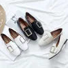 Casual schoenen korte metalen gesp mocelmocassins student Brits kleine lederen klimplanten vrouw 2-weg muilezels gezellige slip op flats loafers all-match